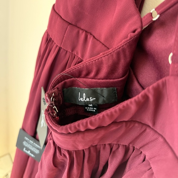 Lulu's NWT- Ballroom Bliss Burgundy Pleated Maxi Dress - Picture 5 of 6